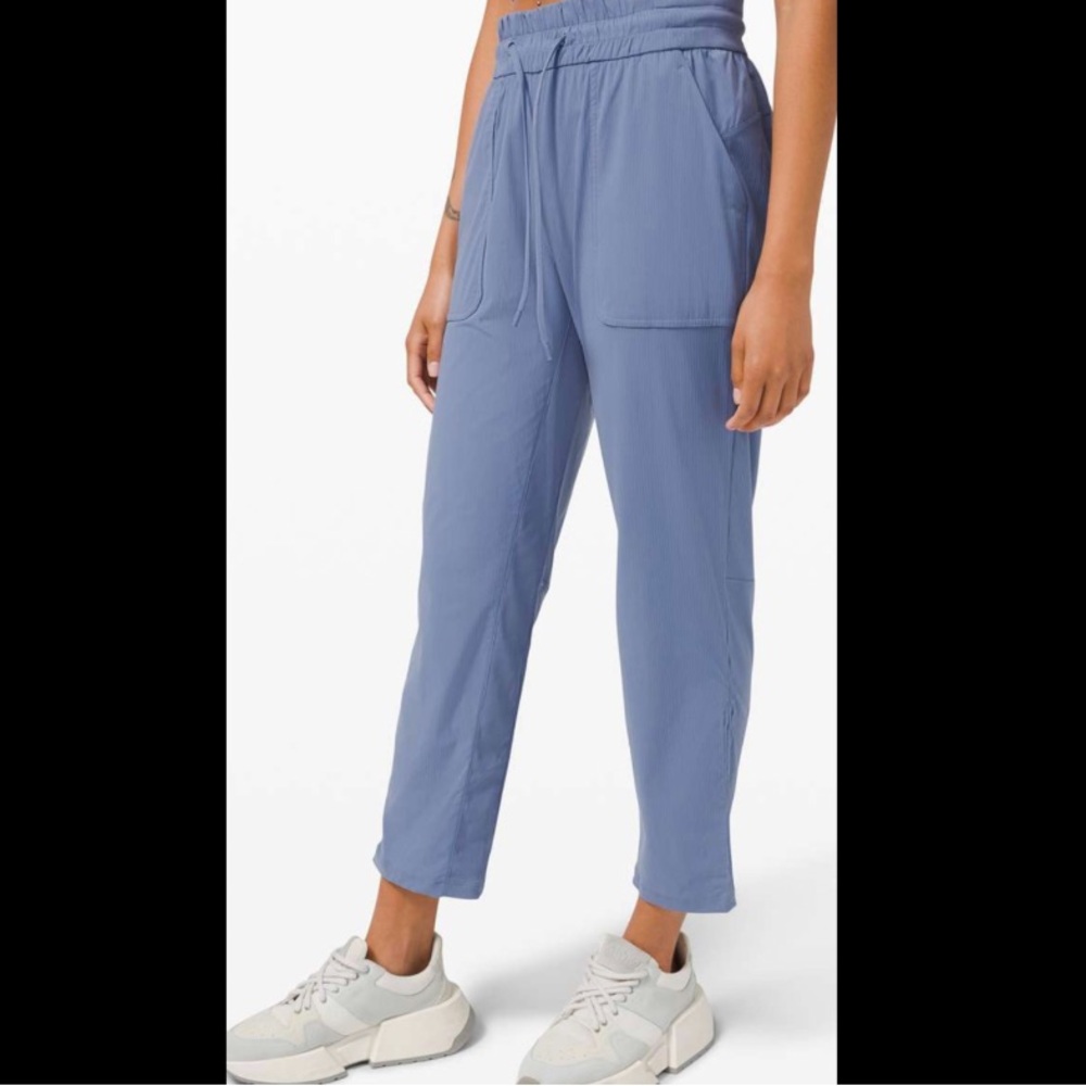 Lululemon Beyond the Studio Crop